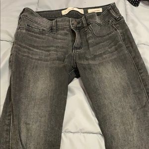 Hollister grey skinny jeans size 3R